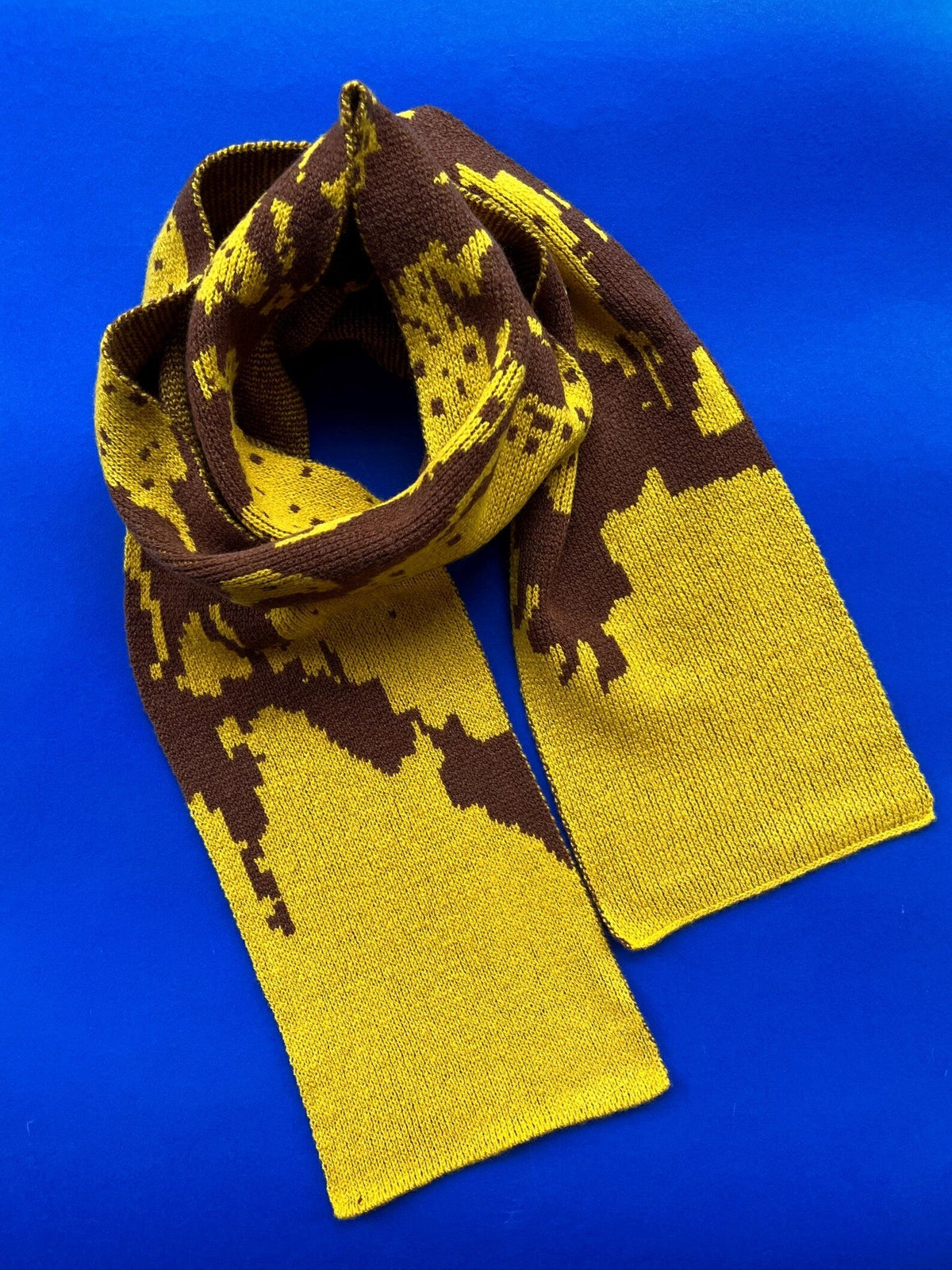 Lambswool Knitted Abstract Scarf
